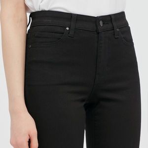 UNIQLO Black Skinny Jeans